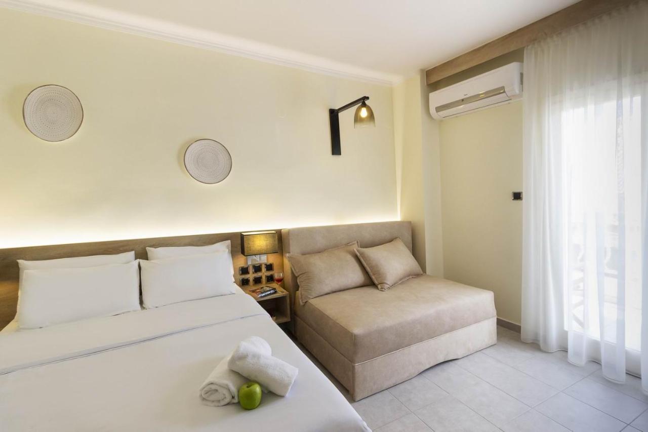 Hotel Odysseas ポリフロノ エクステリア 写真