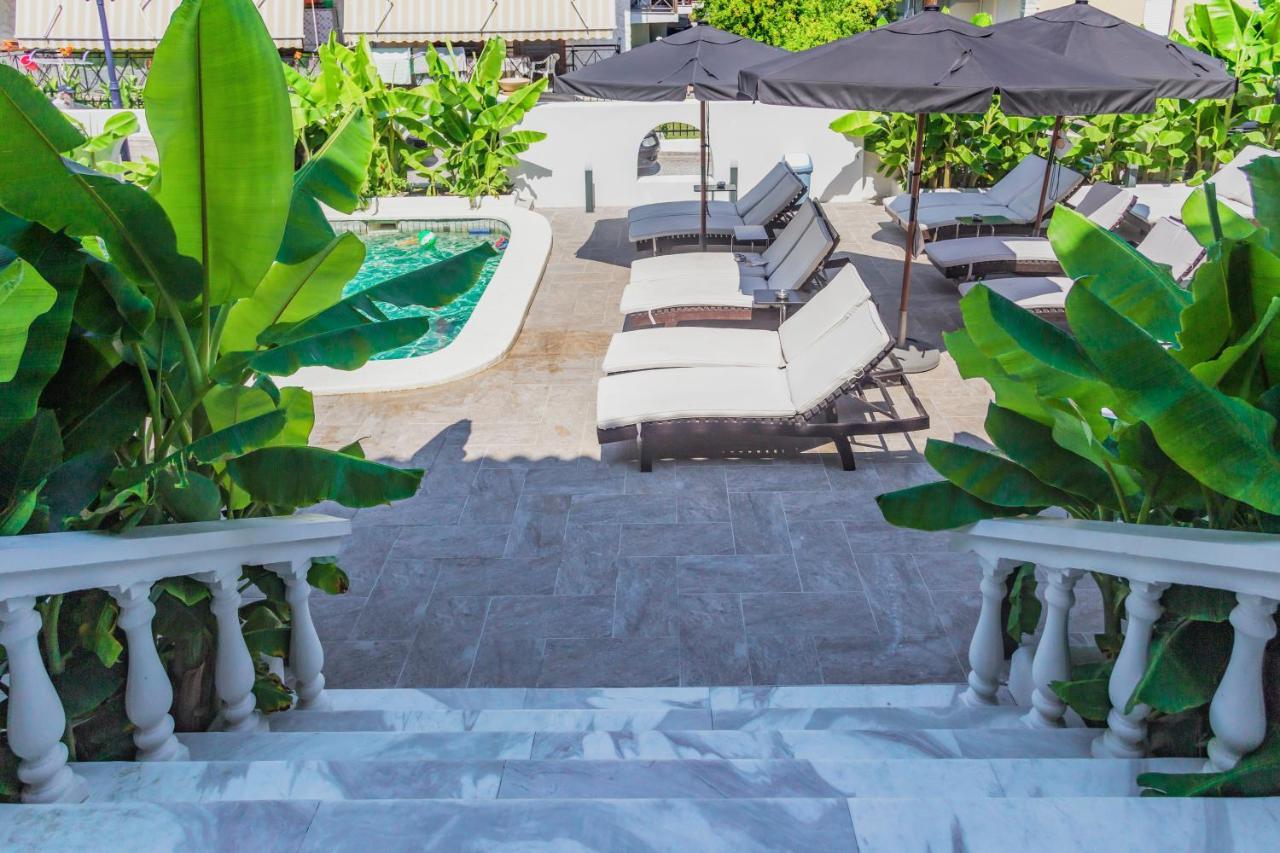 Hotel Odysseas ポリフロノ エクステリア 写真