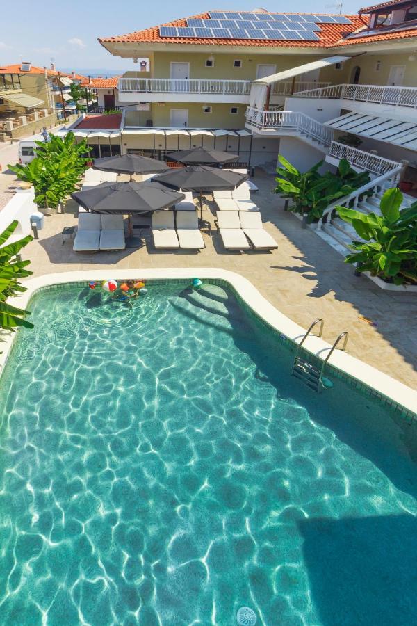 Hotel Odysseas ポリフロノ エクステリア 写真