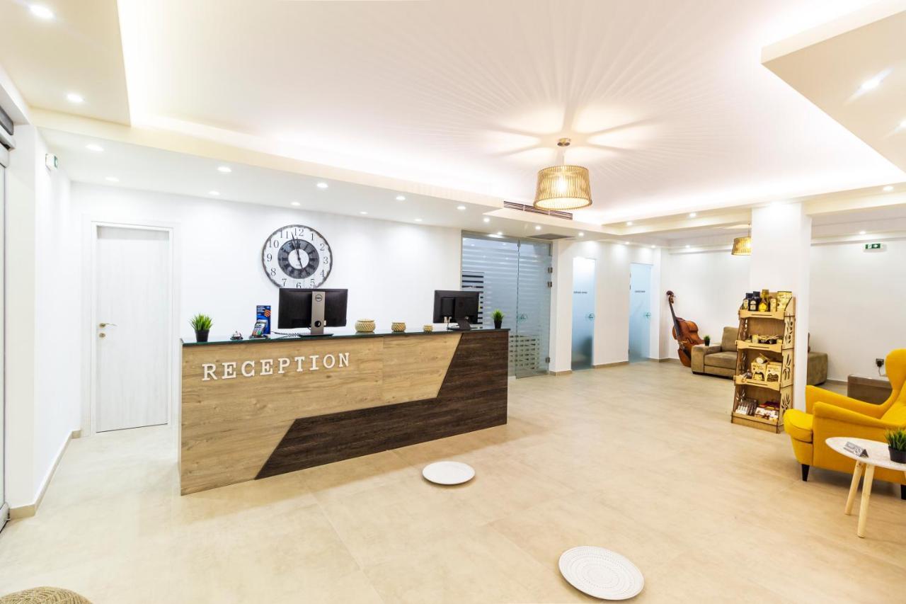 Hotel Odysseas ポリフロノ エクステリア 写真