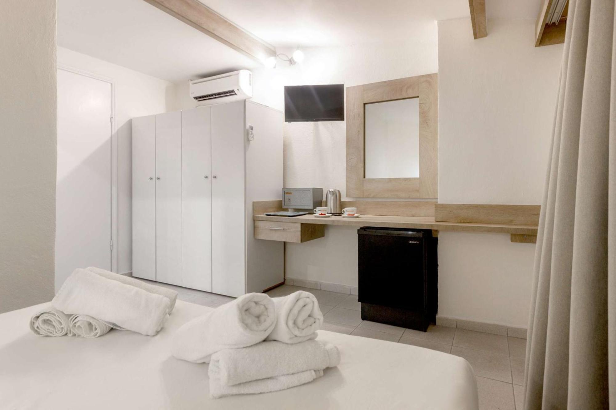 Hotel Odysseas ポリフロノ 部屋 写真
